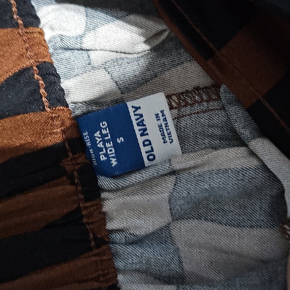 Old Navy Womens Checkered Black and Brown Playa Wide Leg Pants - Picture 2 of 4